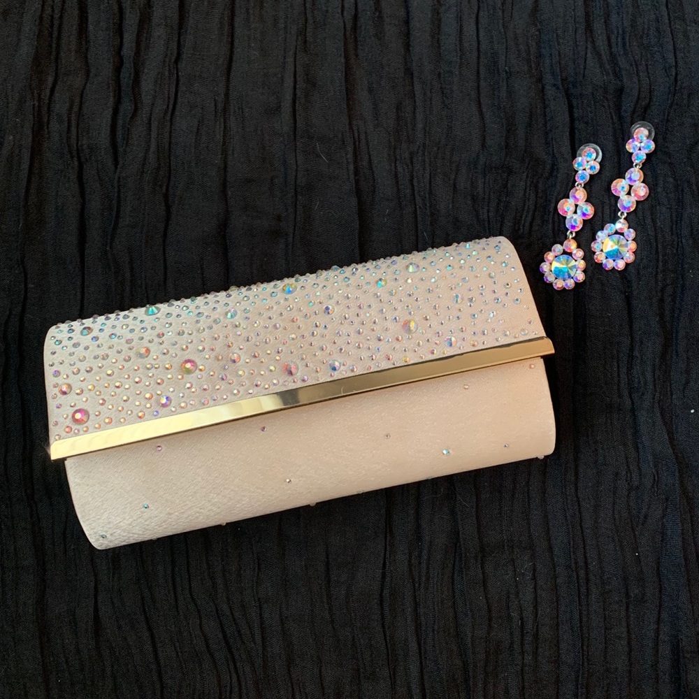 Charming Charlie Purse
